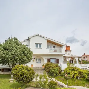 Affittacamere Pahljina